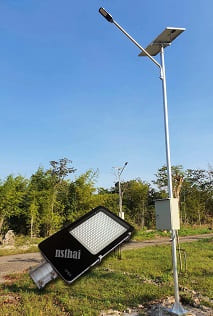 ไฟถนนโซล่าเซลล์ 820 หลอด